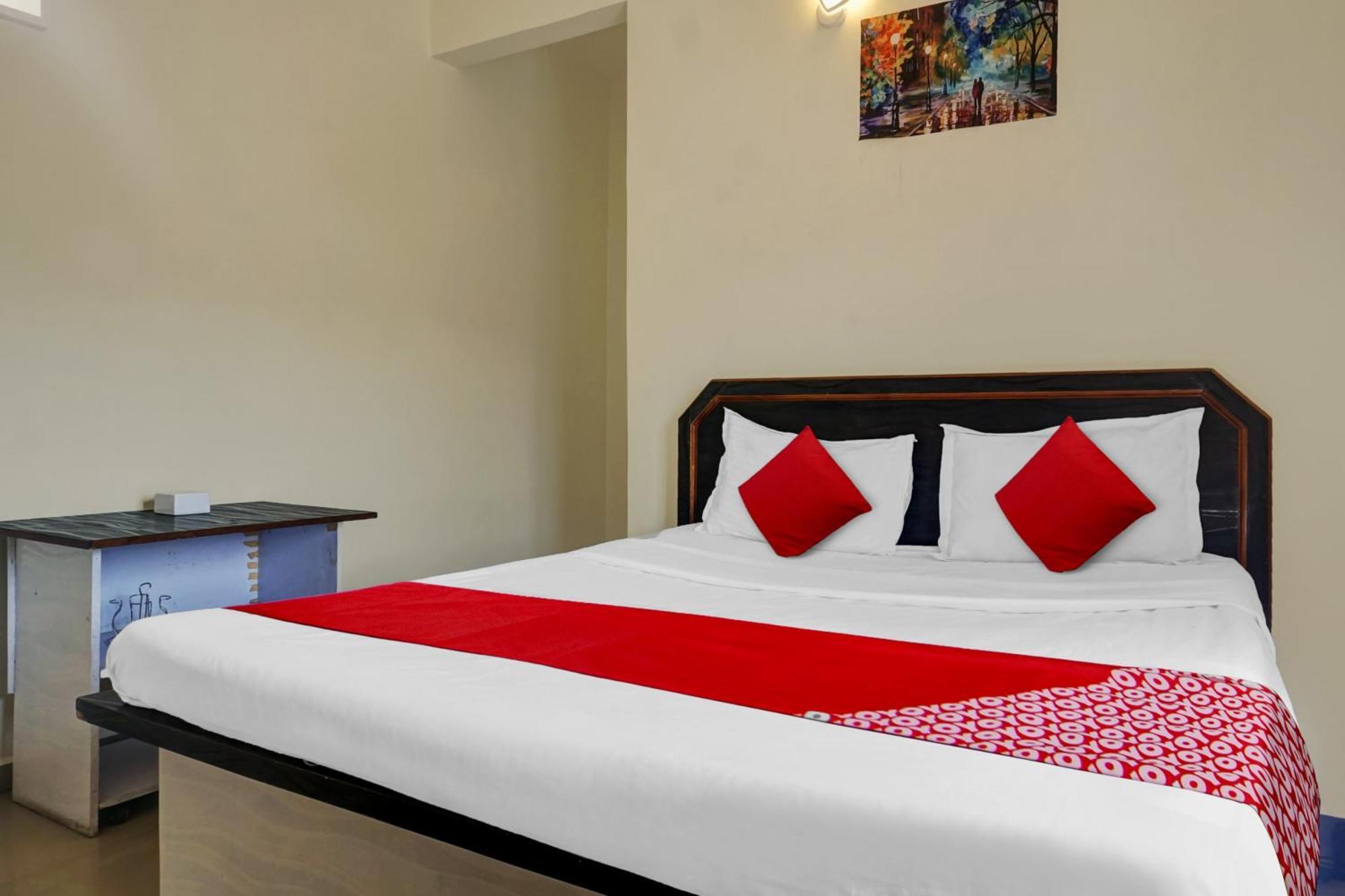 Hotel O Happy Homely Stay Sasvad Екстериор снимка