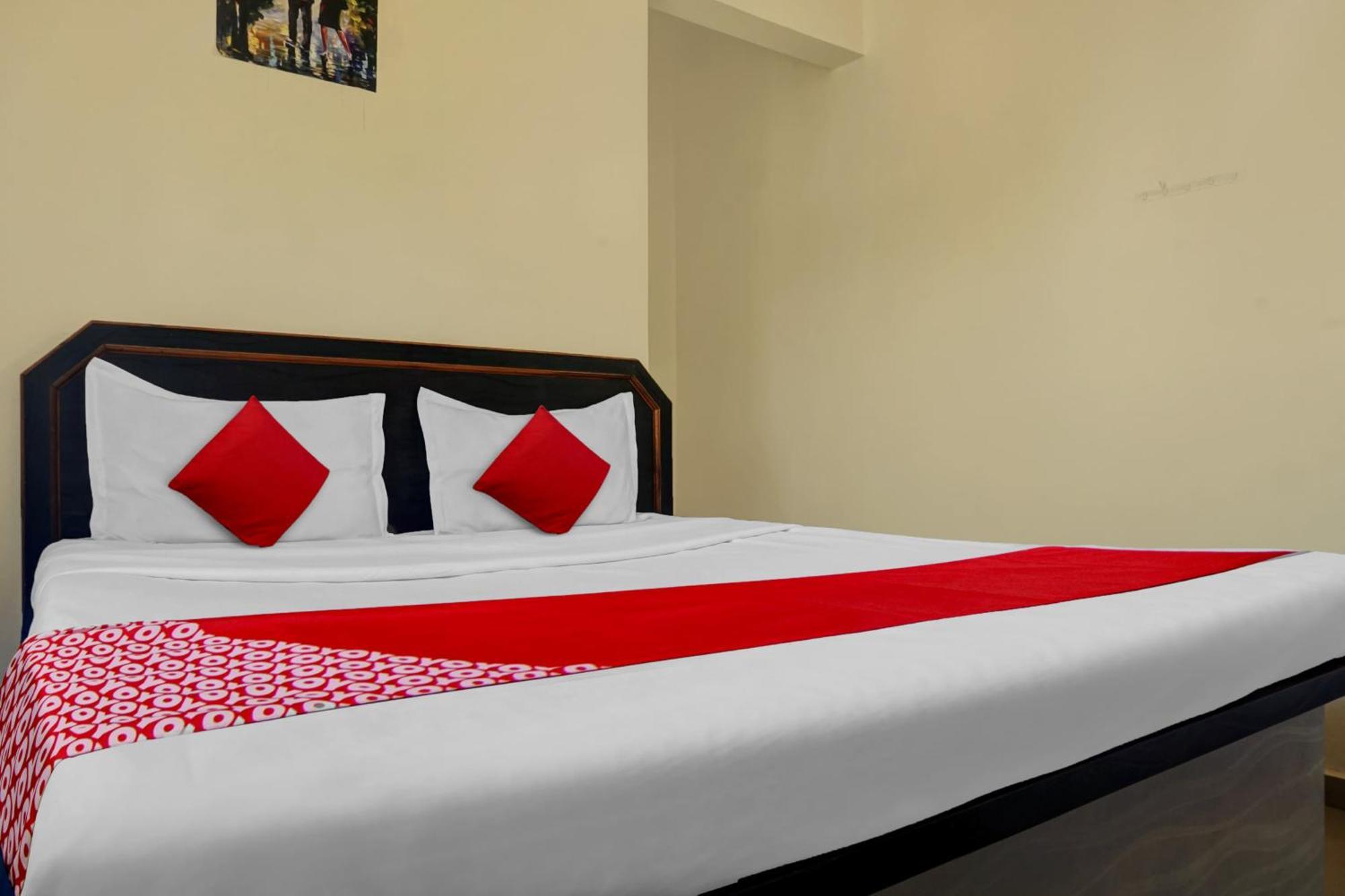 Hotel O Happy Homely Stay Sasvad Екстериор снимка